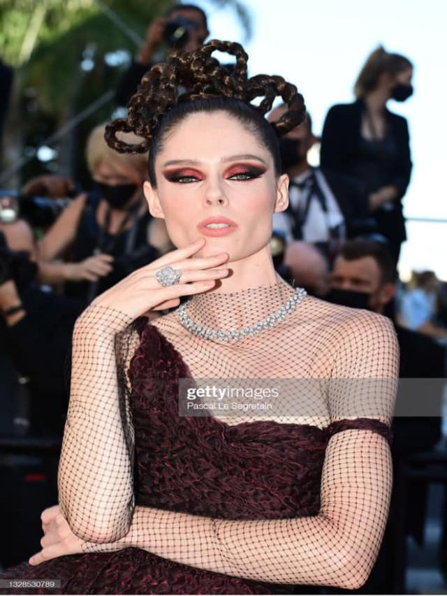 1 siêu mẫu Việt bị réo tên dưới loạt ảnh Coco Rocha "quằn quại" tại Cannes, soi lại drama năm 2016 mới vỡ lẽ!