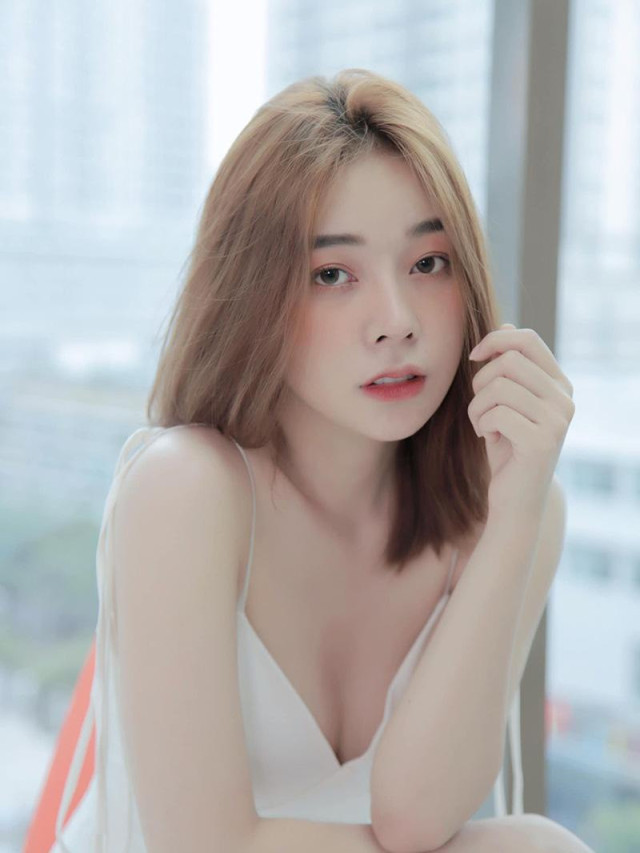 Điểm mặt những hot girl Tik Tok gây "bão" cộng đồng mạng năm 2020