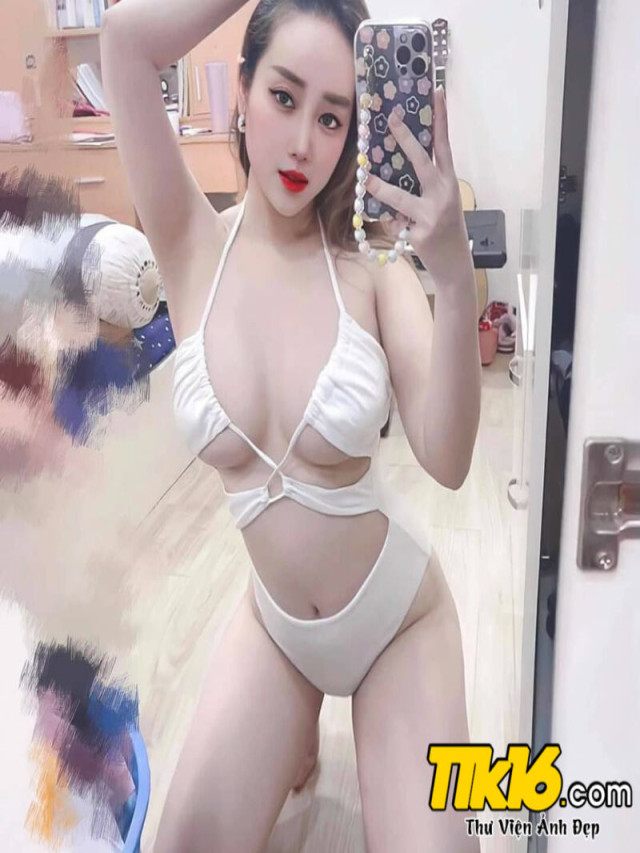 Uyên Betty Mỳ Gõ_ Nàng hot girl quyến rũ nhất 2022